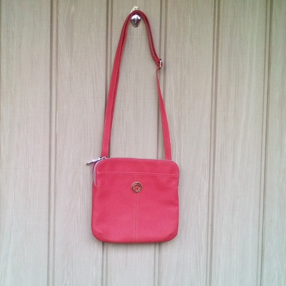 relic purse poshmark
